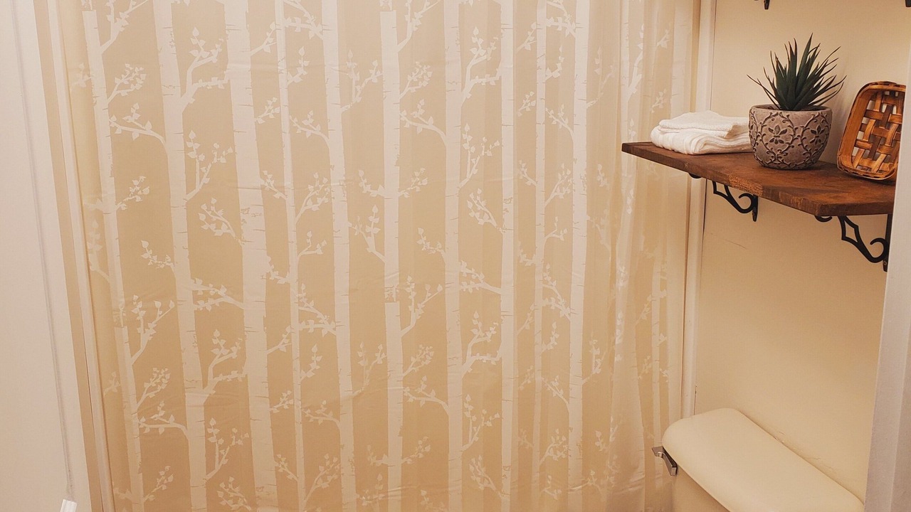 Photo of Bathroom in Murphysboro