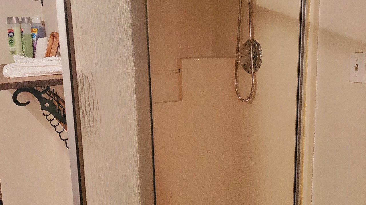 Photo of Bathroom in Murphysboro