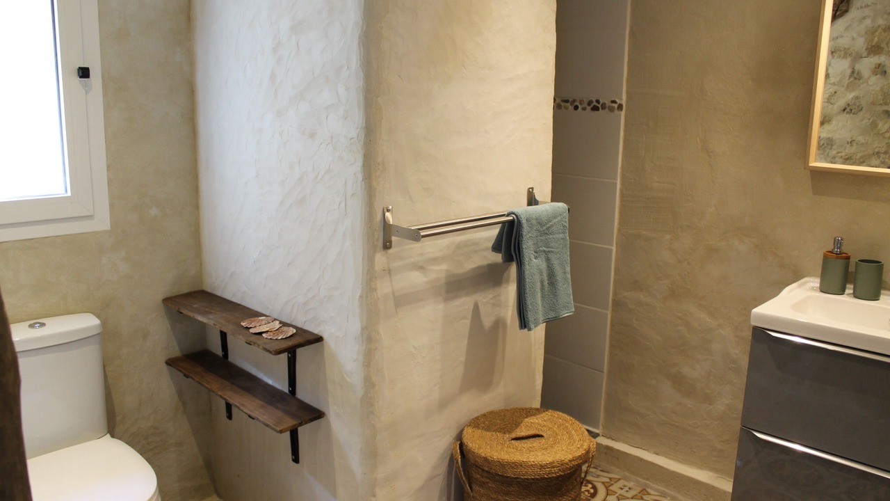 Photo of Bathroom in Mosles