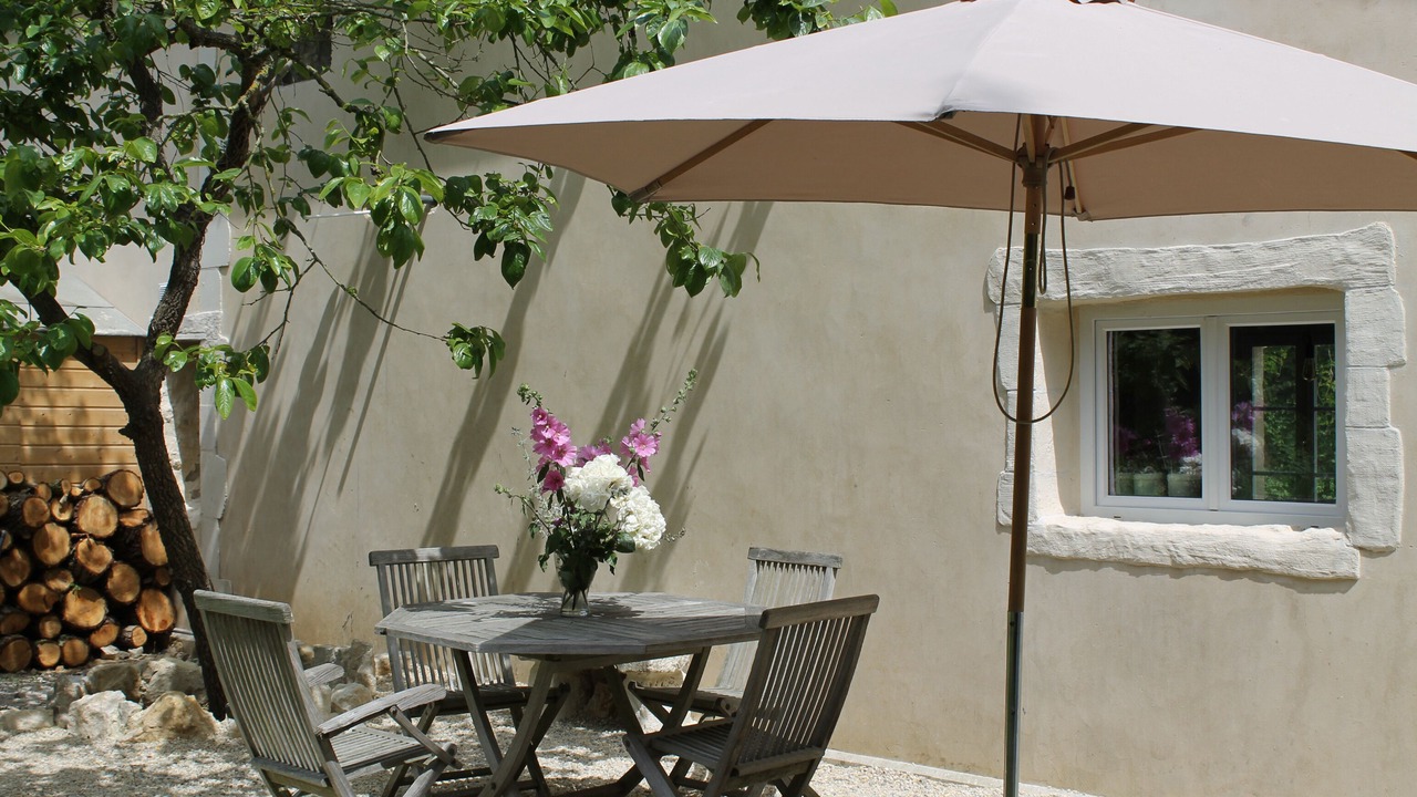 Photo of Outdoor in Mosles