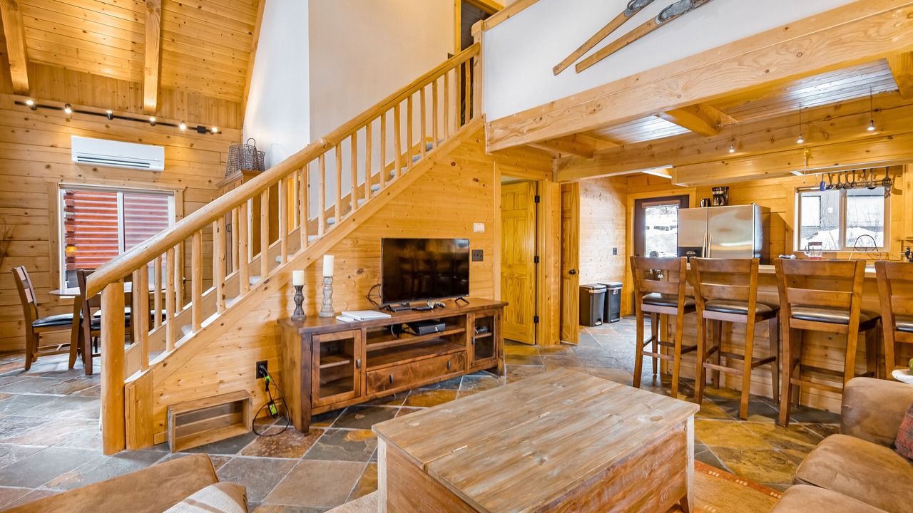 Photo of Livingroom in Hyak