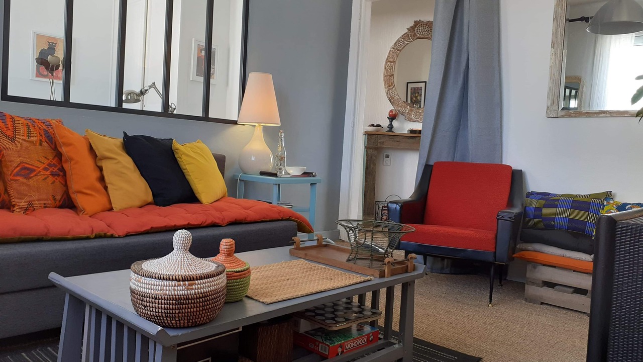 Photo of Livingroom in La Grace de Dieu Est
