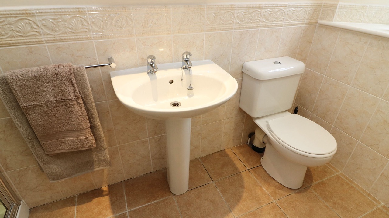 Photo of Bathroom in Ingleton
