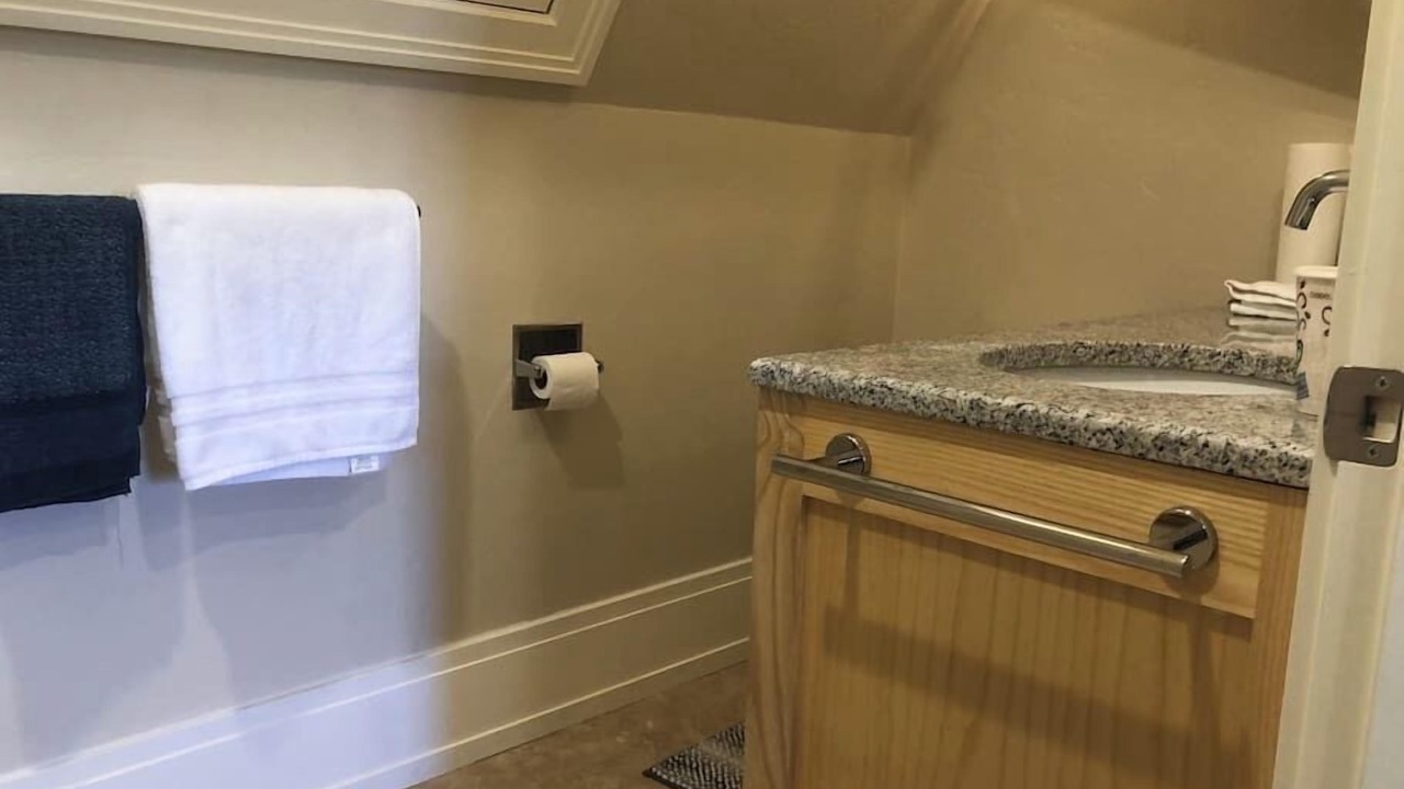 Photo of Bathroom in Joaquin