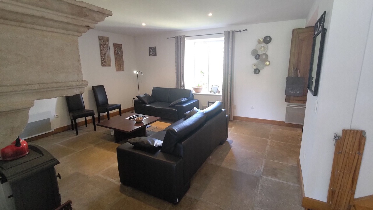 Photo of Livingroom in Attigneville