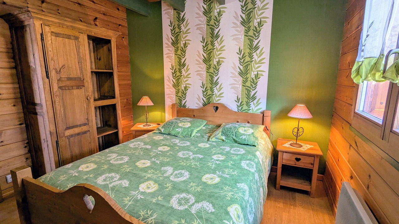 Photo of Bedroom in Le Menil