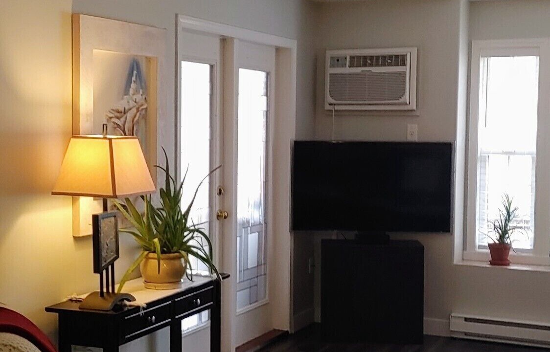 Photo of Livingroom in Okanagan-Similkameen