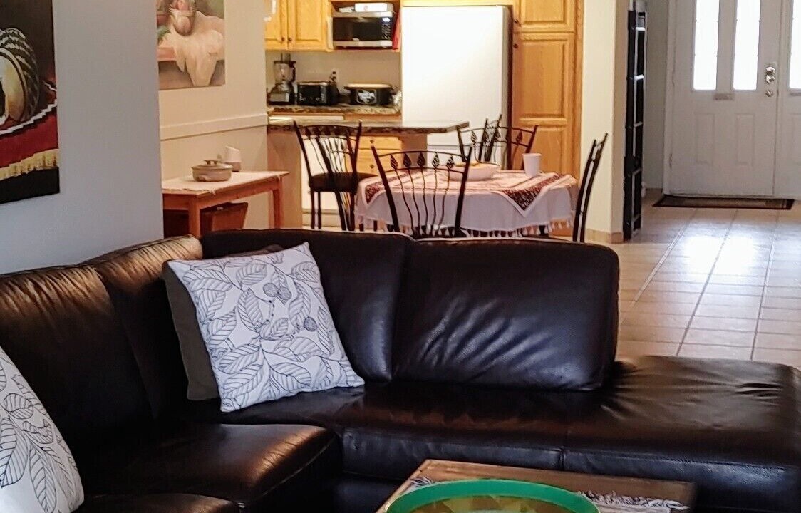 Photo of Livingroom in Okanagan-Similkameen