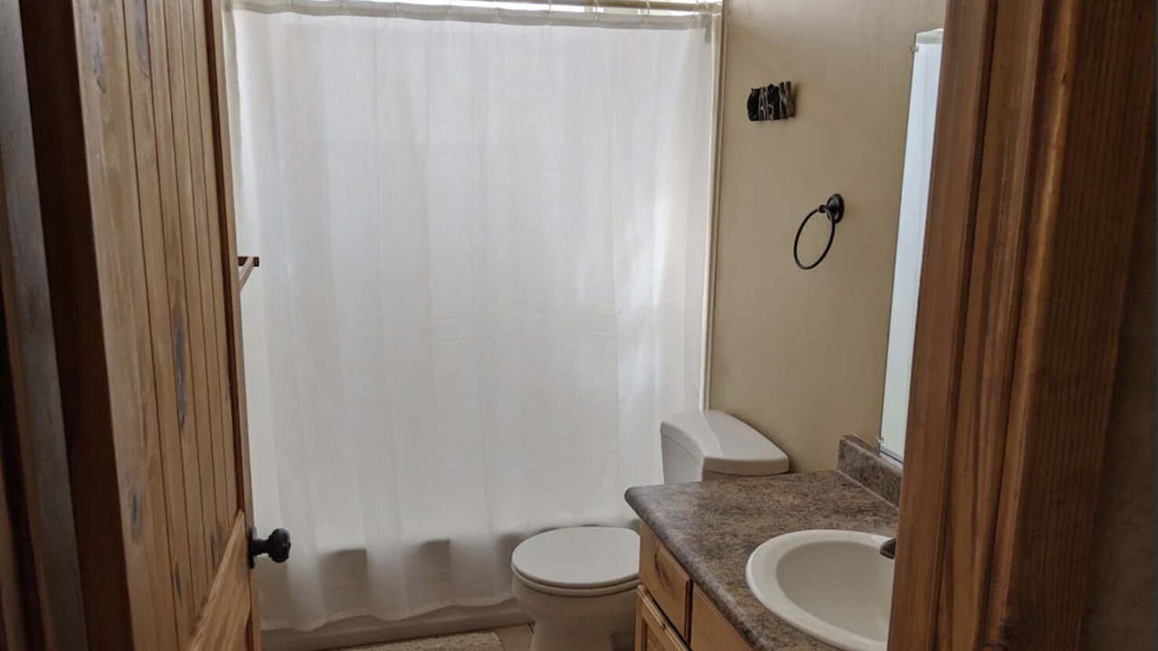Photo of Bathroom in Garden City