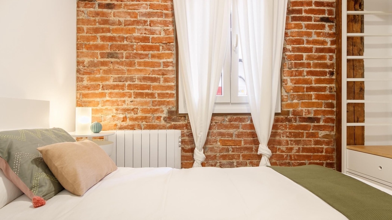 Photo of Bedroom in Bilbao Old Town