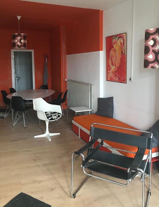 Photo of Livingroom in City