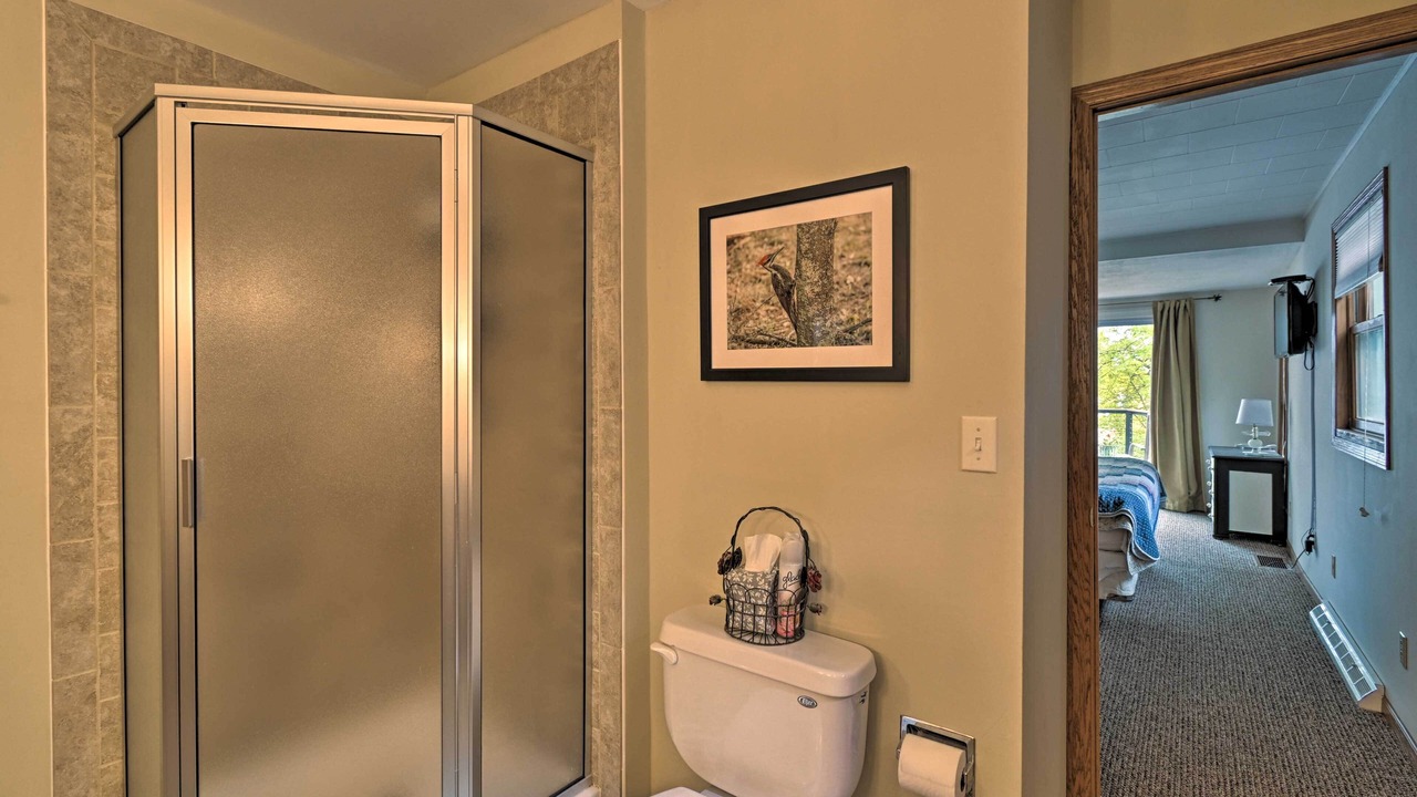 Photo of Bathroom in Lake Ripley