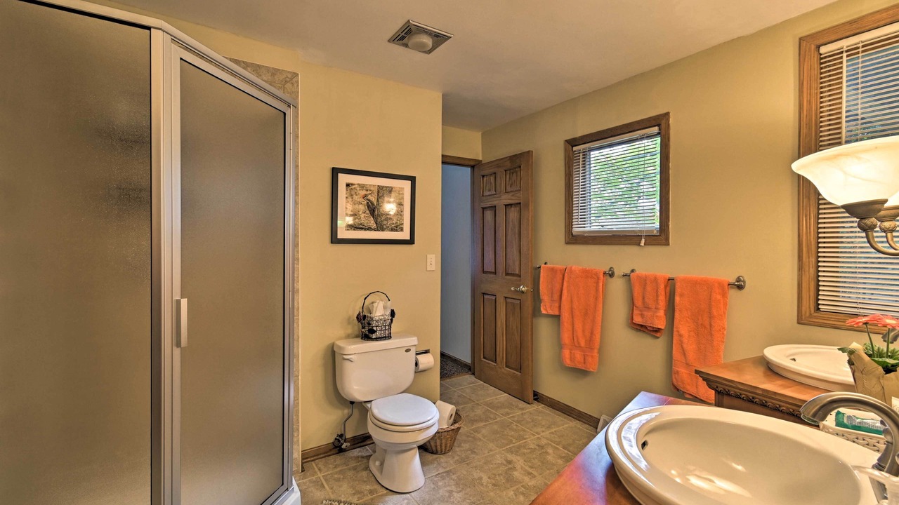 Photo of Bathroom in Lake Ripley