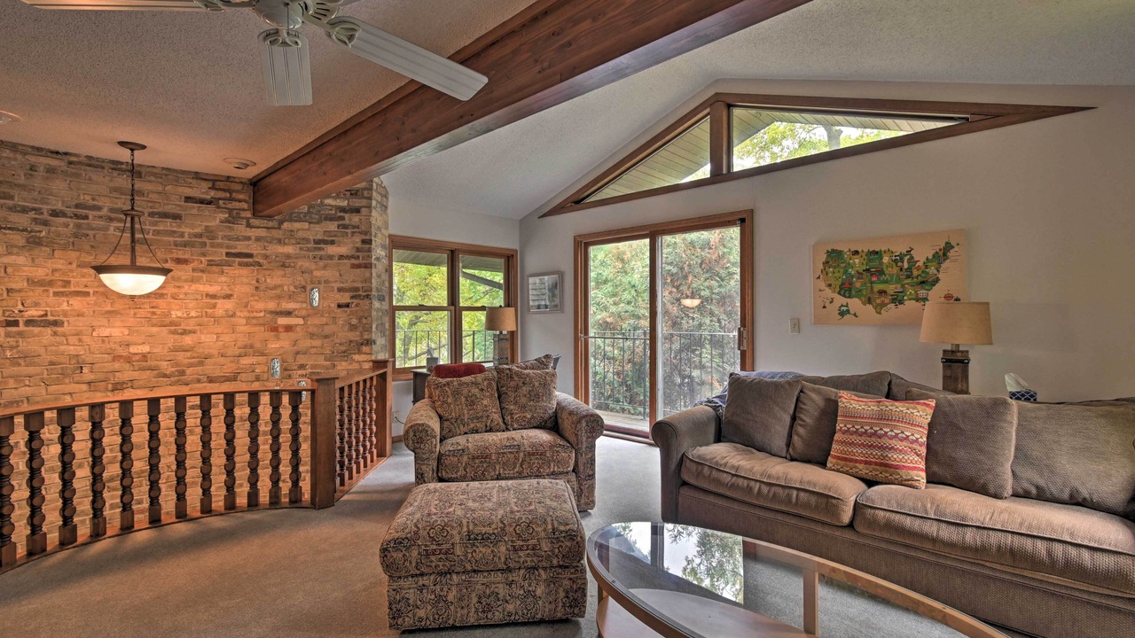Photo of Livingroom in Lake Ripley