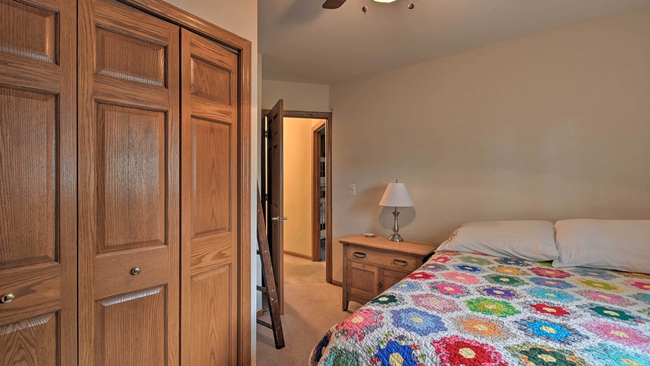 Photo of Bedroom in Lake Ripley