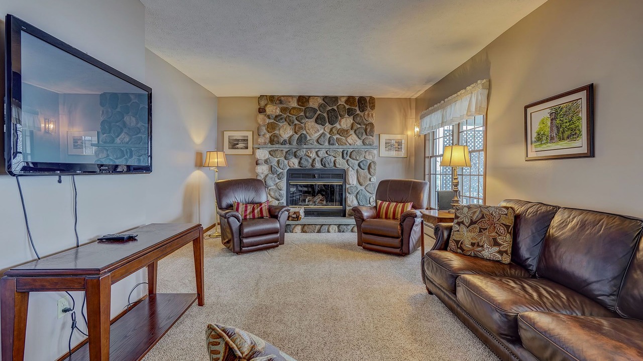 Photo of Livingroom in Canandaigua