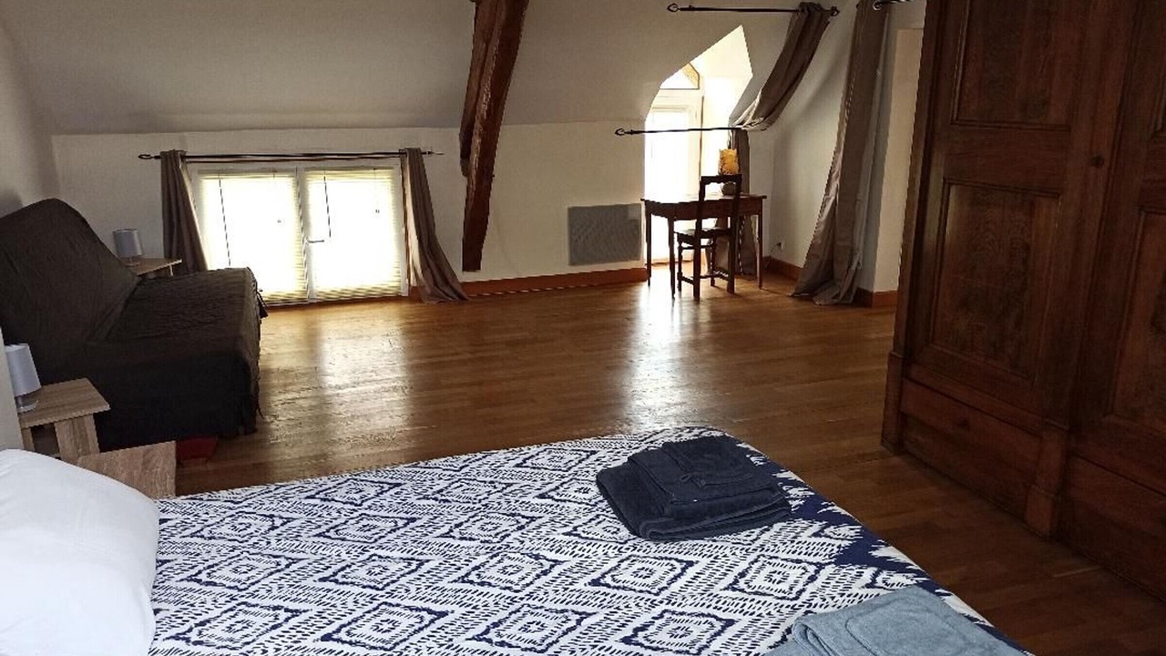 Photo of Bedroom in Saint-Lactencin