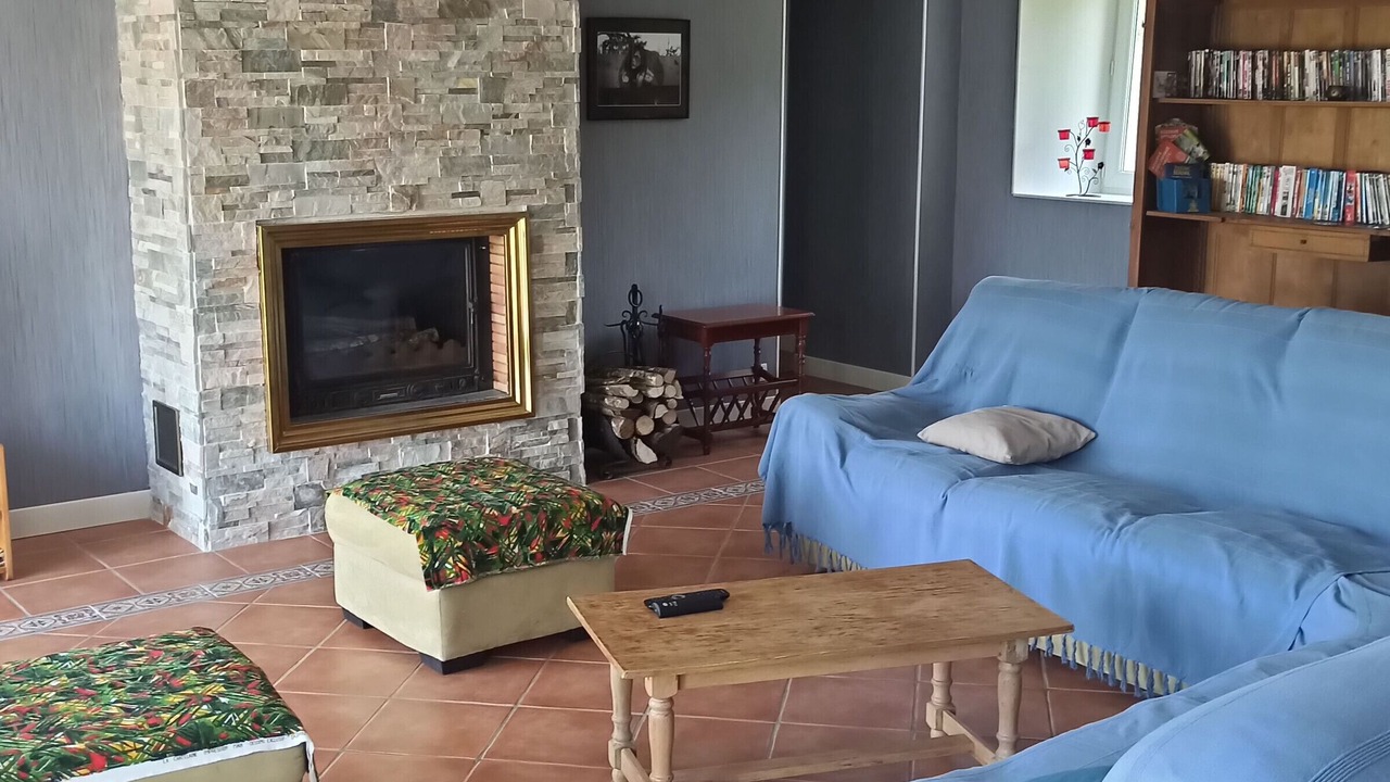 Photo of Livingroom in Saint-Lactencin