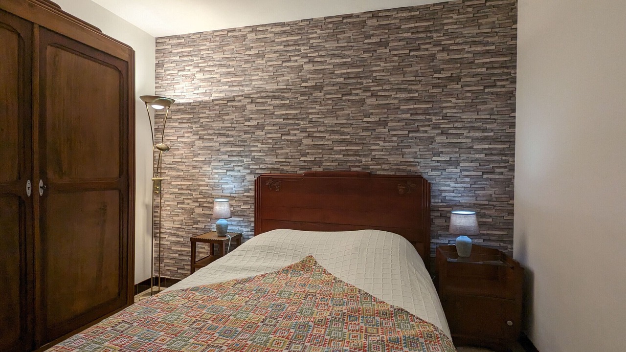 Photo of Bedroom in Jeu-Maloches