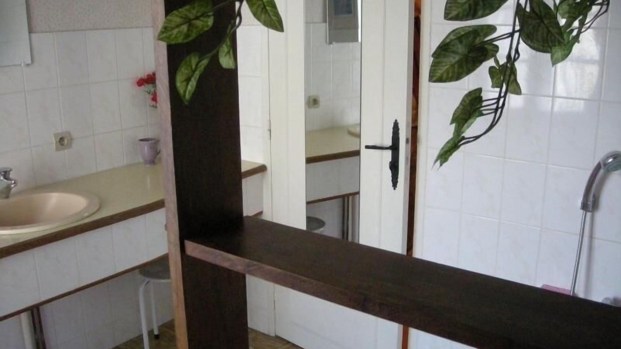 Photo of Bathroom in Gehee