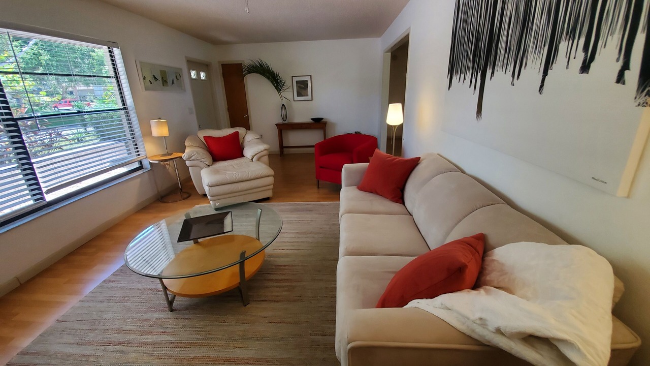 Photo of Livingroom in Bayou Oaks