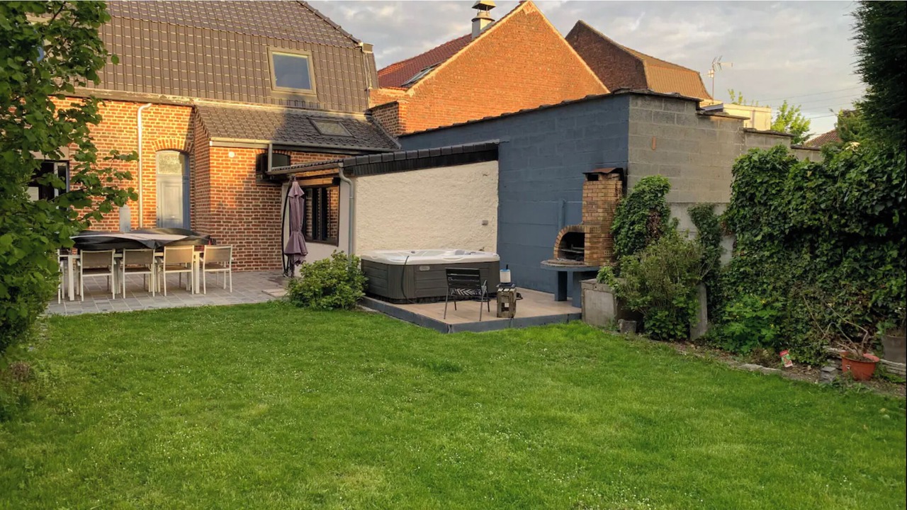 Photo of Outdoor in Croix
