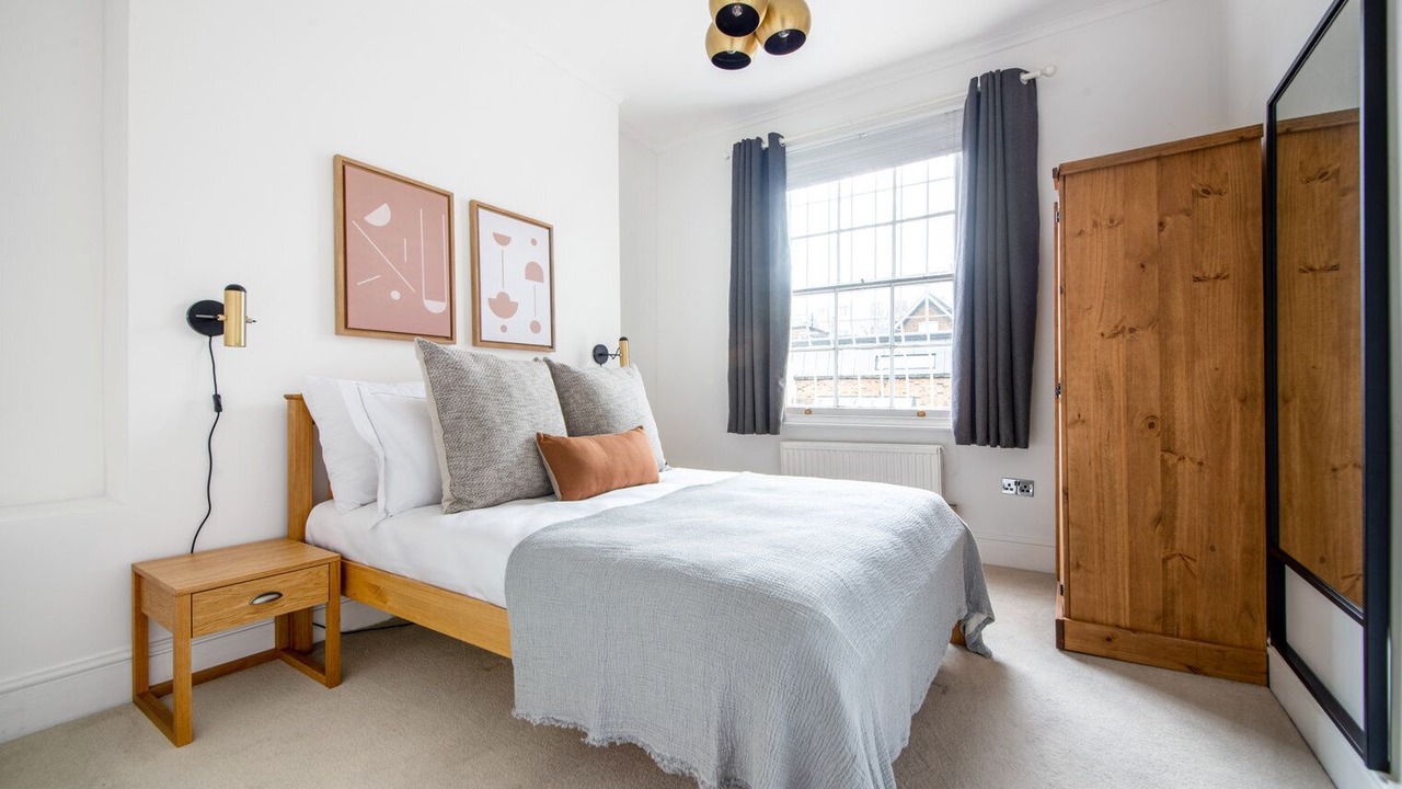 Photo of Bedroom in Bayswater