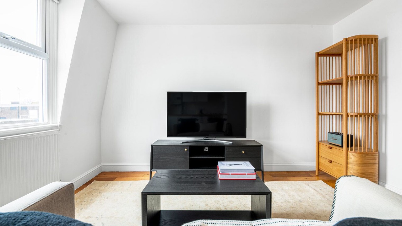 Photo of Livingroom in Lancaster Gate