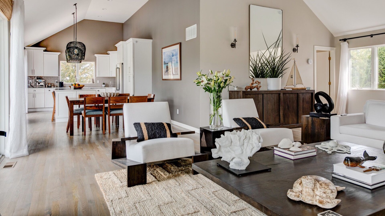 Photo of Livingroom in Shinnecock Hills