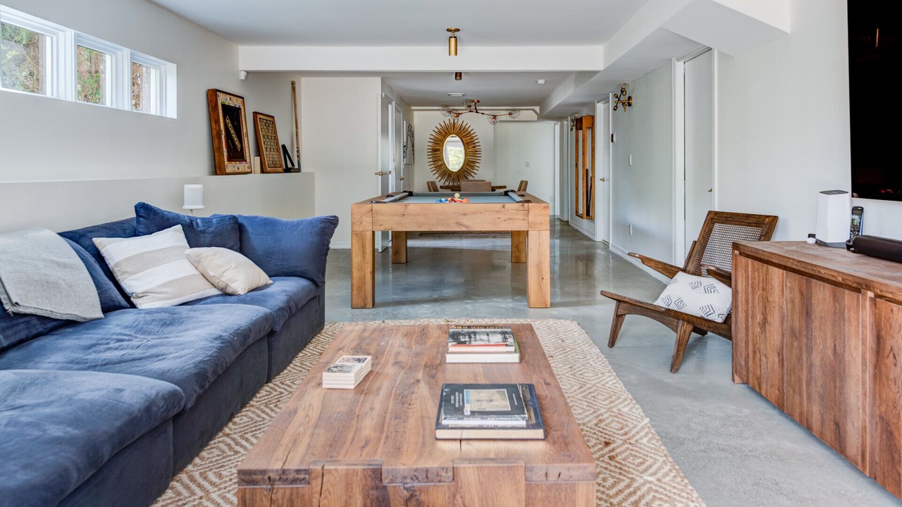 Photo of Livingroom in Shinnecock Hills