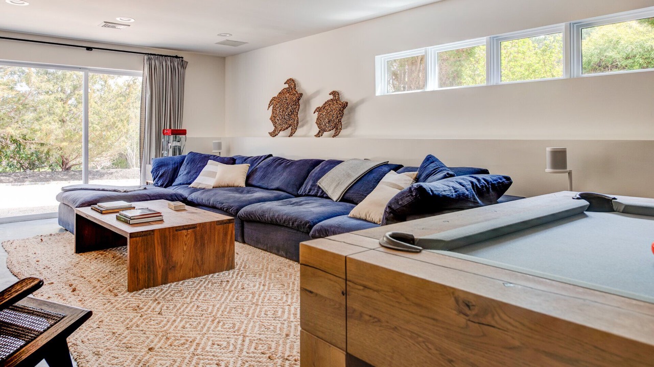 Photo of Livingroom in Shinnecock Hills