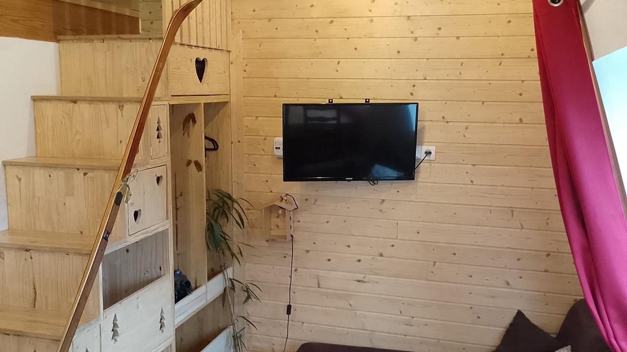 Photo of Livingroom in Saint-Jacques-des-Blats