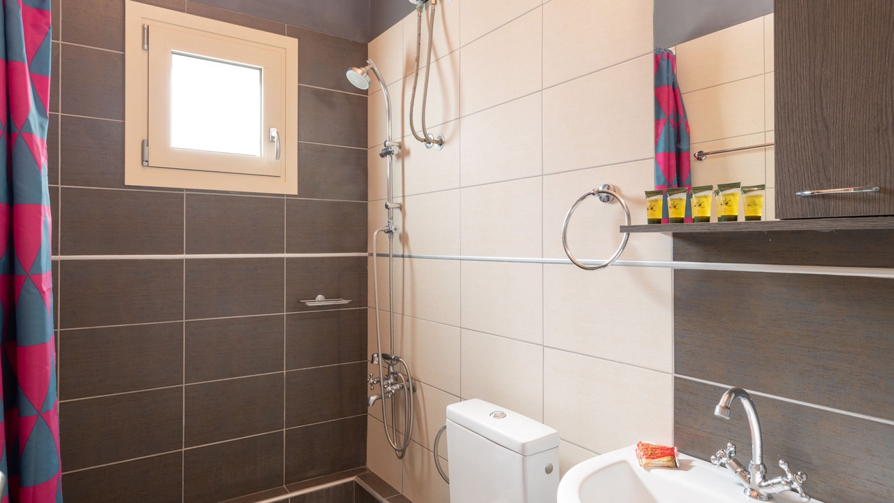 Photo of Bathroom in Piskopiano