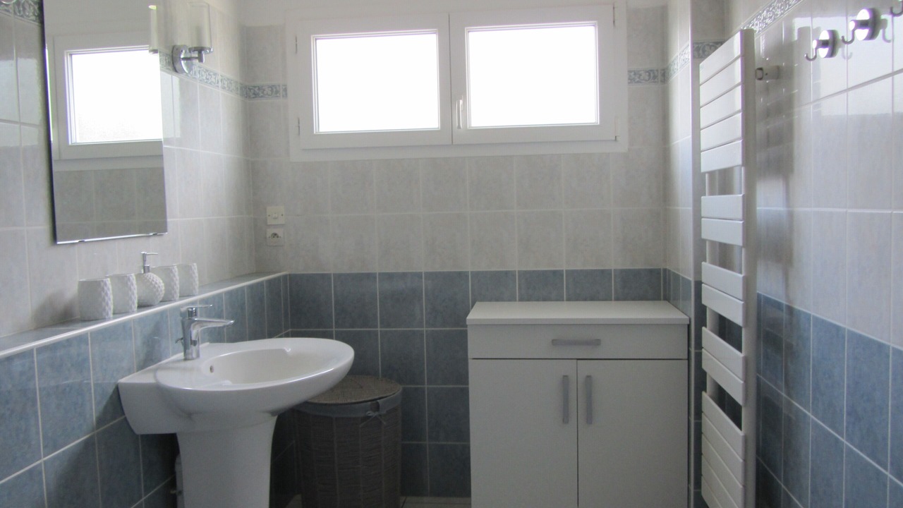 Photo of Bathroom in Donville-les-Bains
