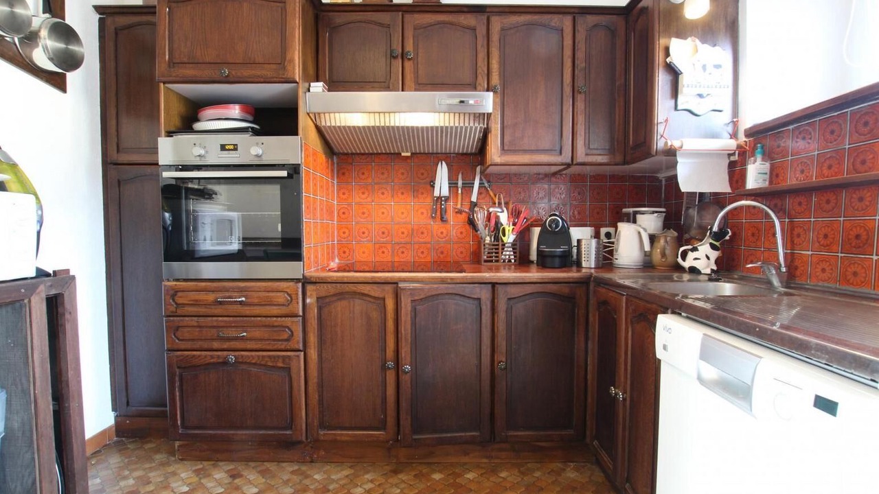 Photo of Kitchen in Saint-Sauveur-Lendelin