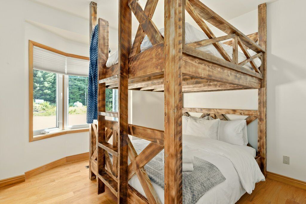 Photo of Bedroom in Armour