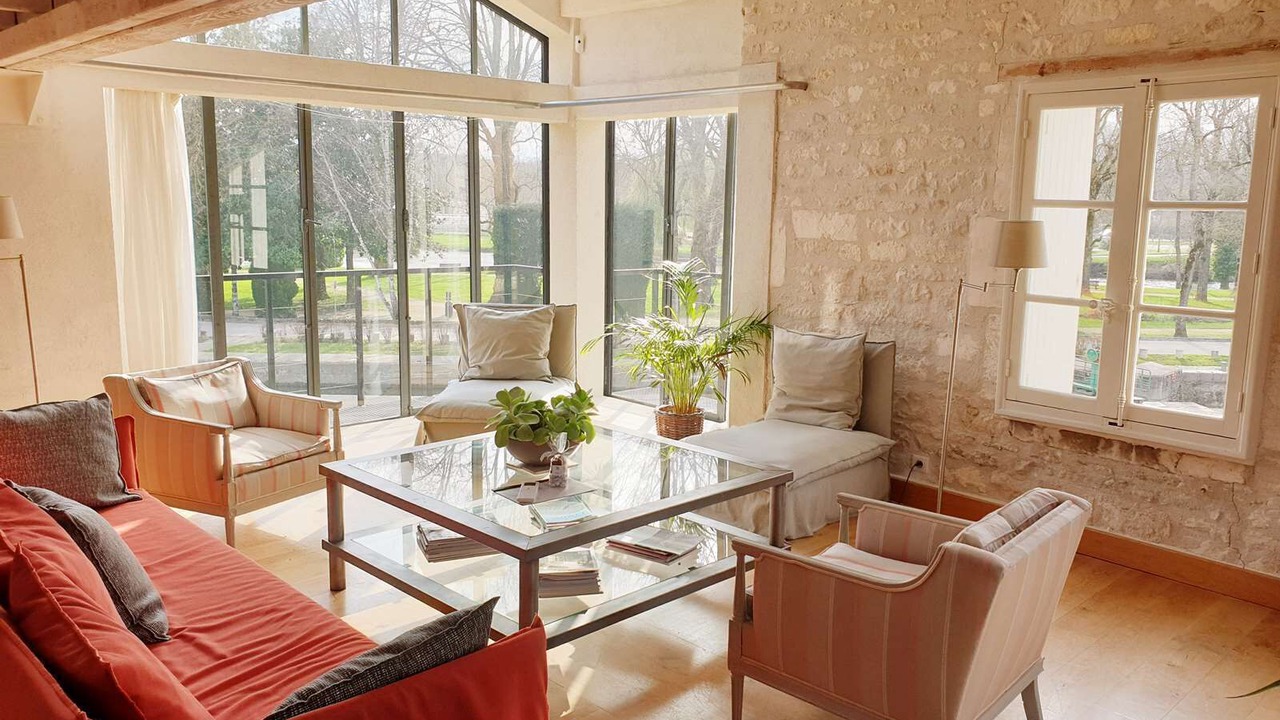 Photo of Livingroom in Jarnac