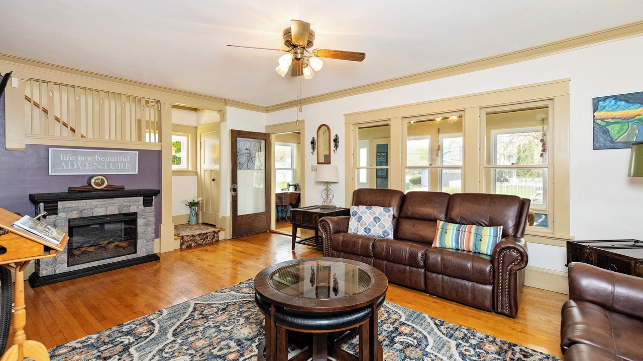 Photo of Livingroom in Fort Atkinson