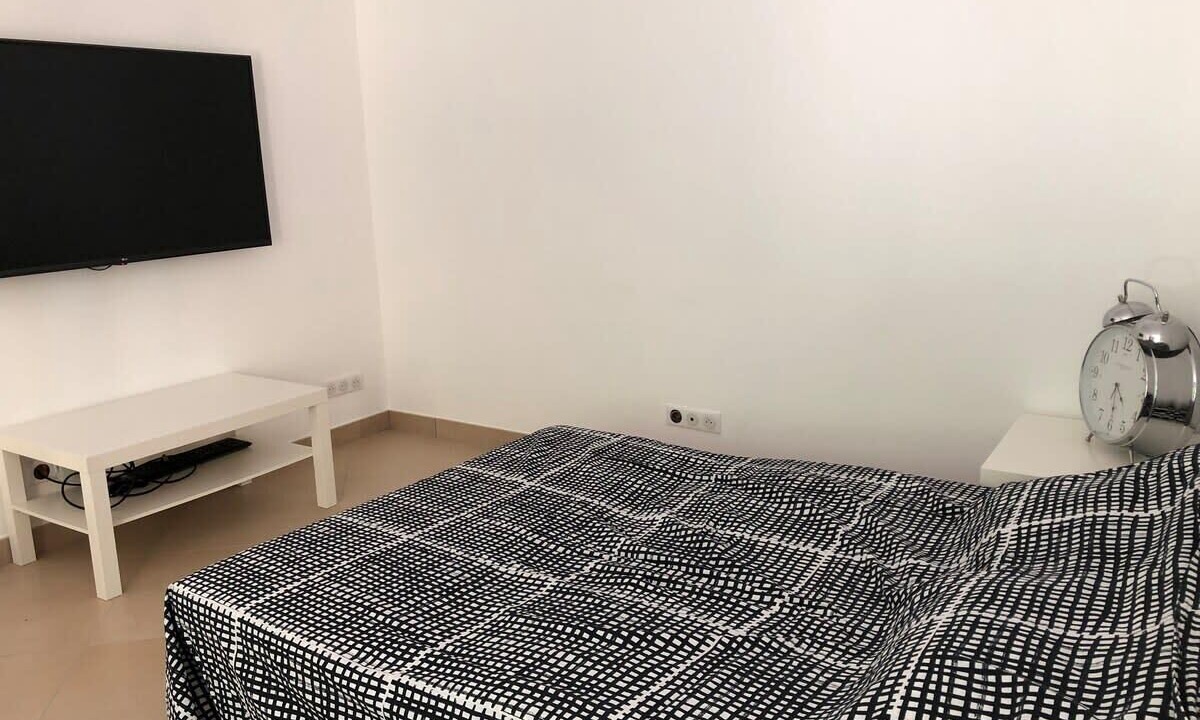 Photo of Bedroom in Lambesc