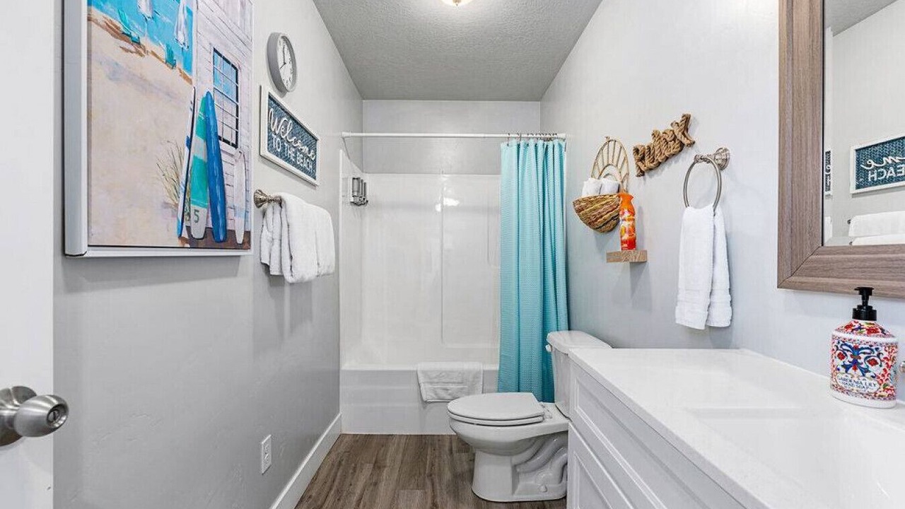 Photo of Bathroom in Sweetwater