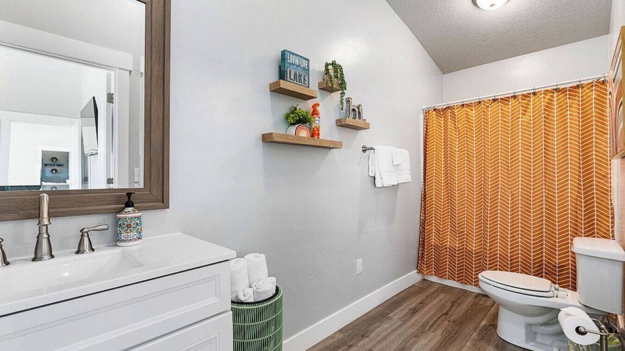 Photo of Bathroom in Sweetwater