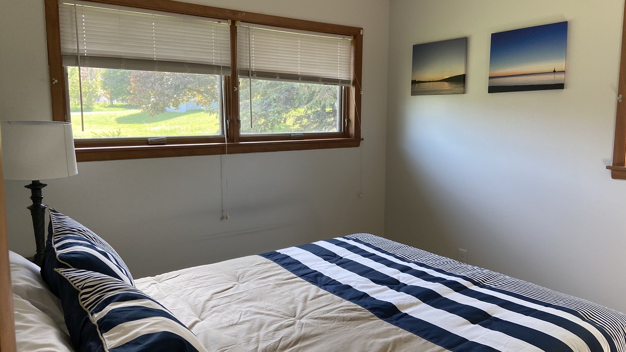 Photo of Bedroom in South Range