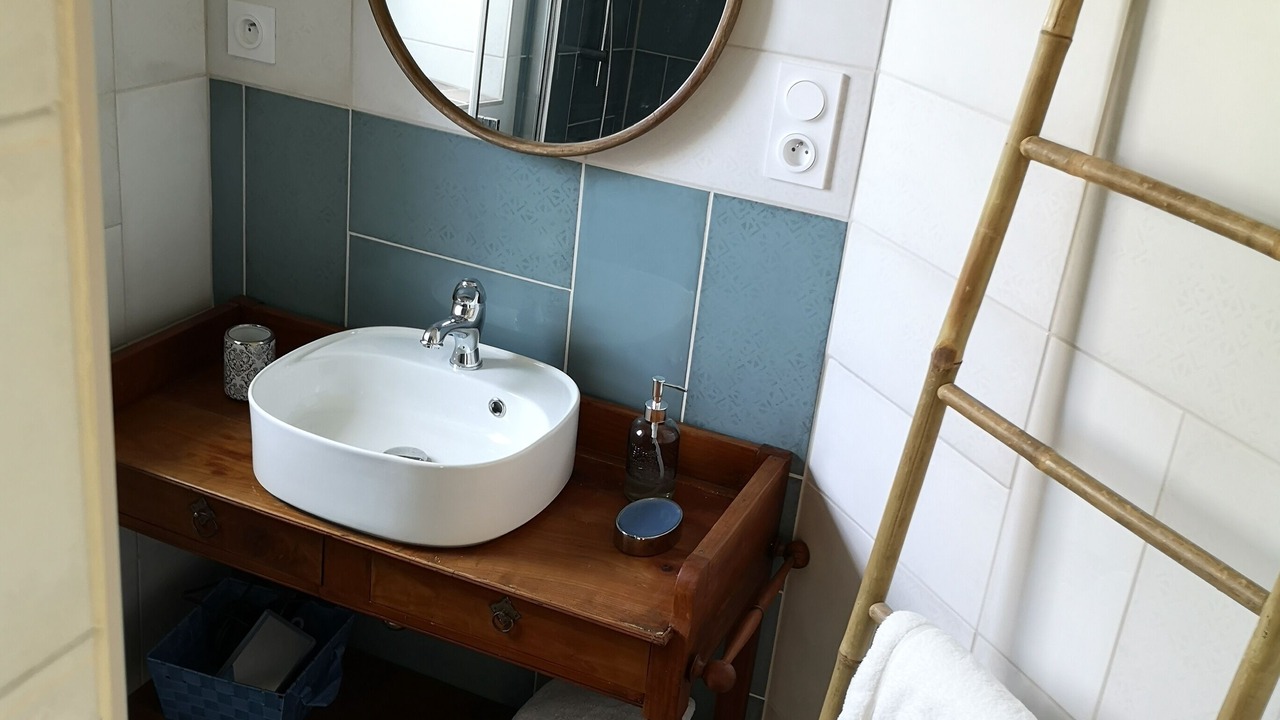 Photo of Bathroom in Vaire