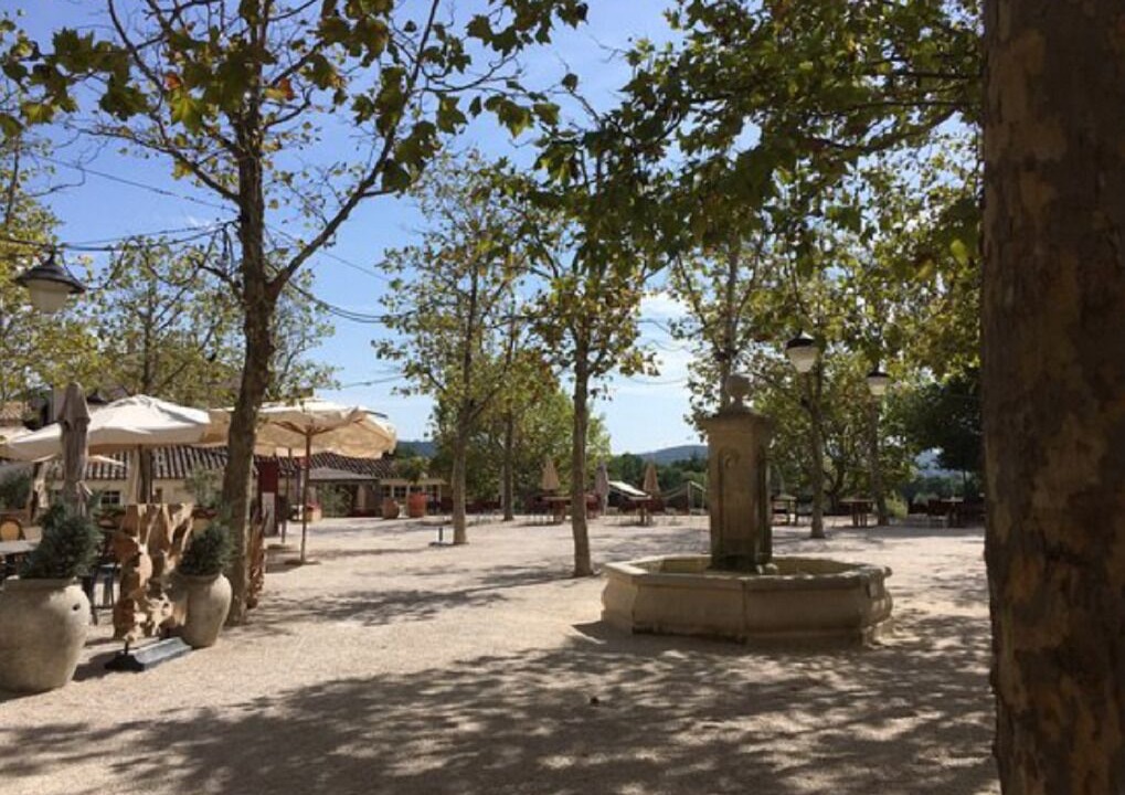 Photo of Outdoor in Pont Royal