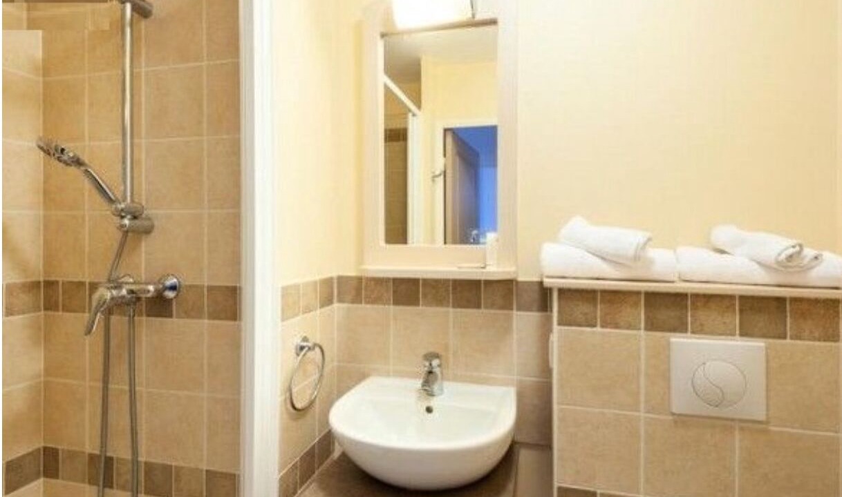 Photo of Bathroom in Pont Royal