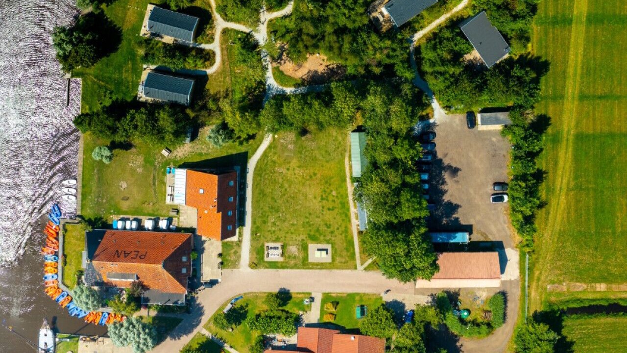 Photo of Outdoor in Grou