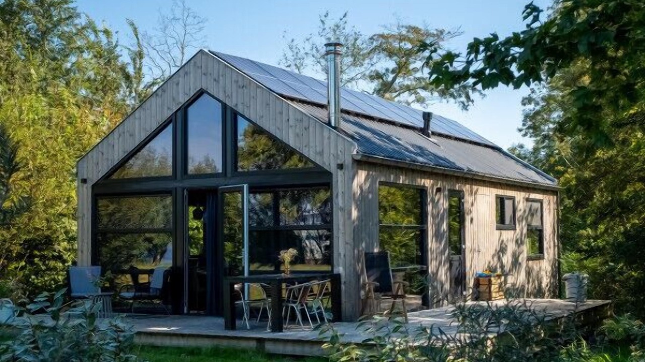 Photo of Outdoor in Grou