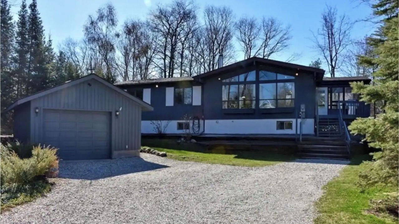 Photo of Outdoor in Tiny