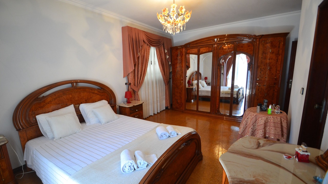 Photo of Bedroom in Freixo