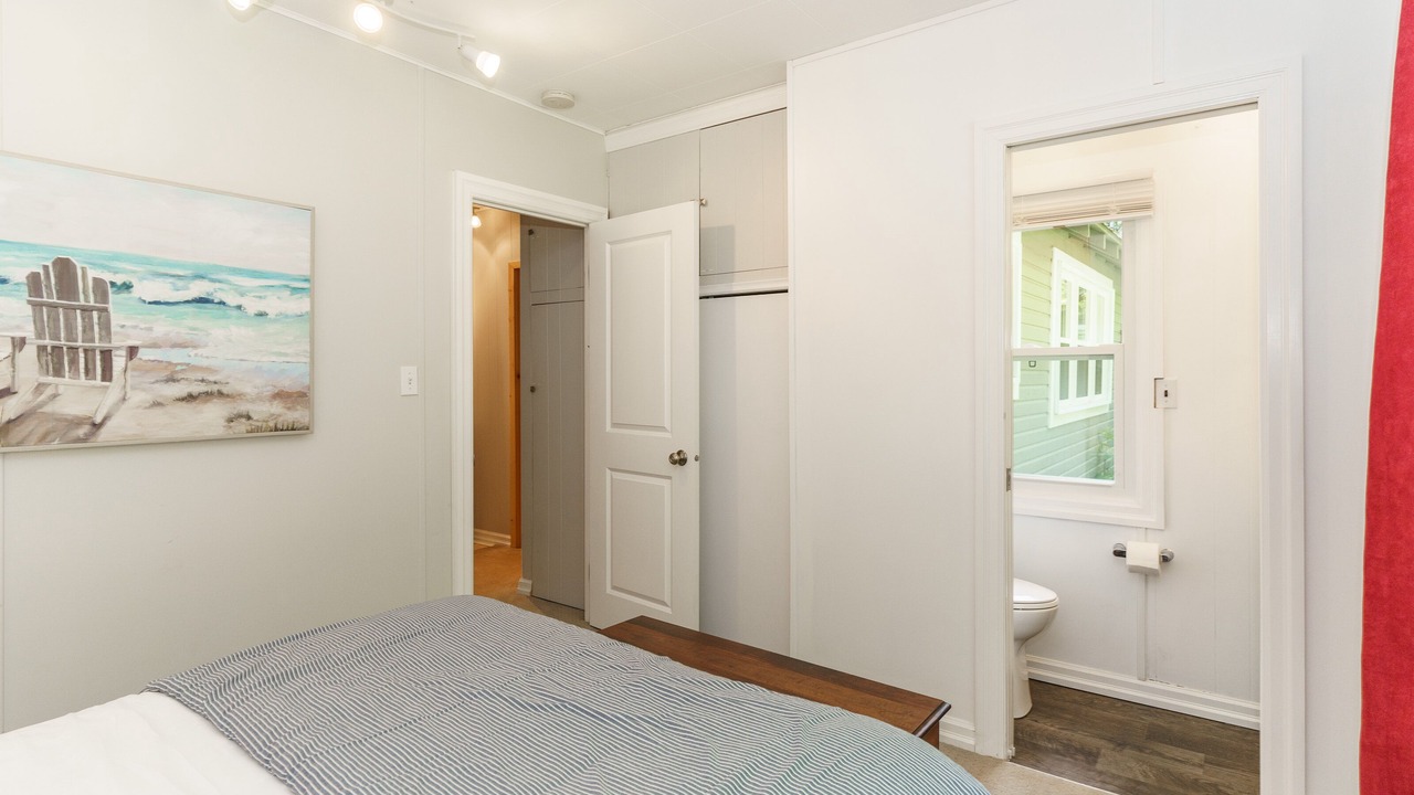 Photo of Bedroom in Algonquin Highlands